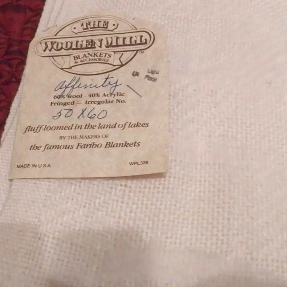 Vintage Faribo Wool Blanket Throw Cream Fringed Woolen Mill Minnesota Made USA